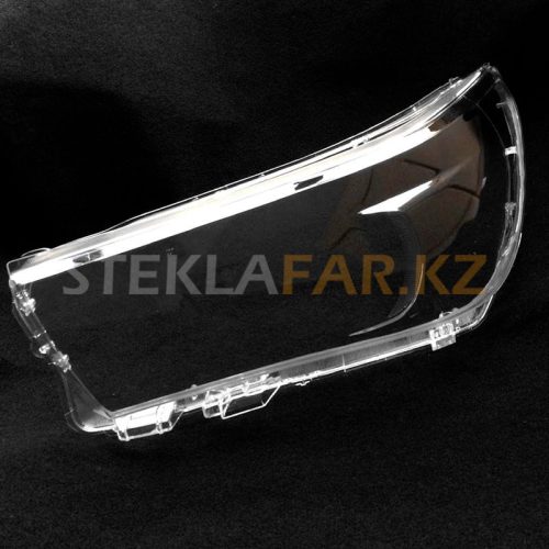 Стекла фар Toyota Hilux 8 (2015–2020)